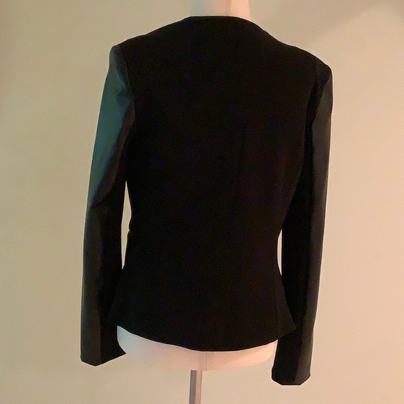 Jacket - Picture 2 of 4